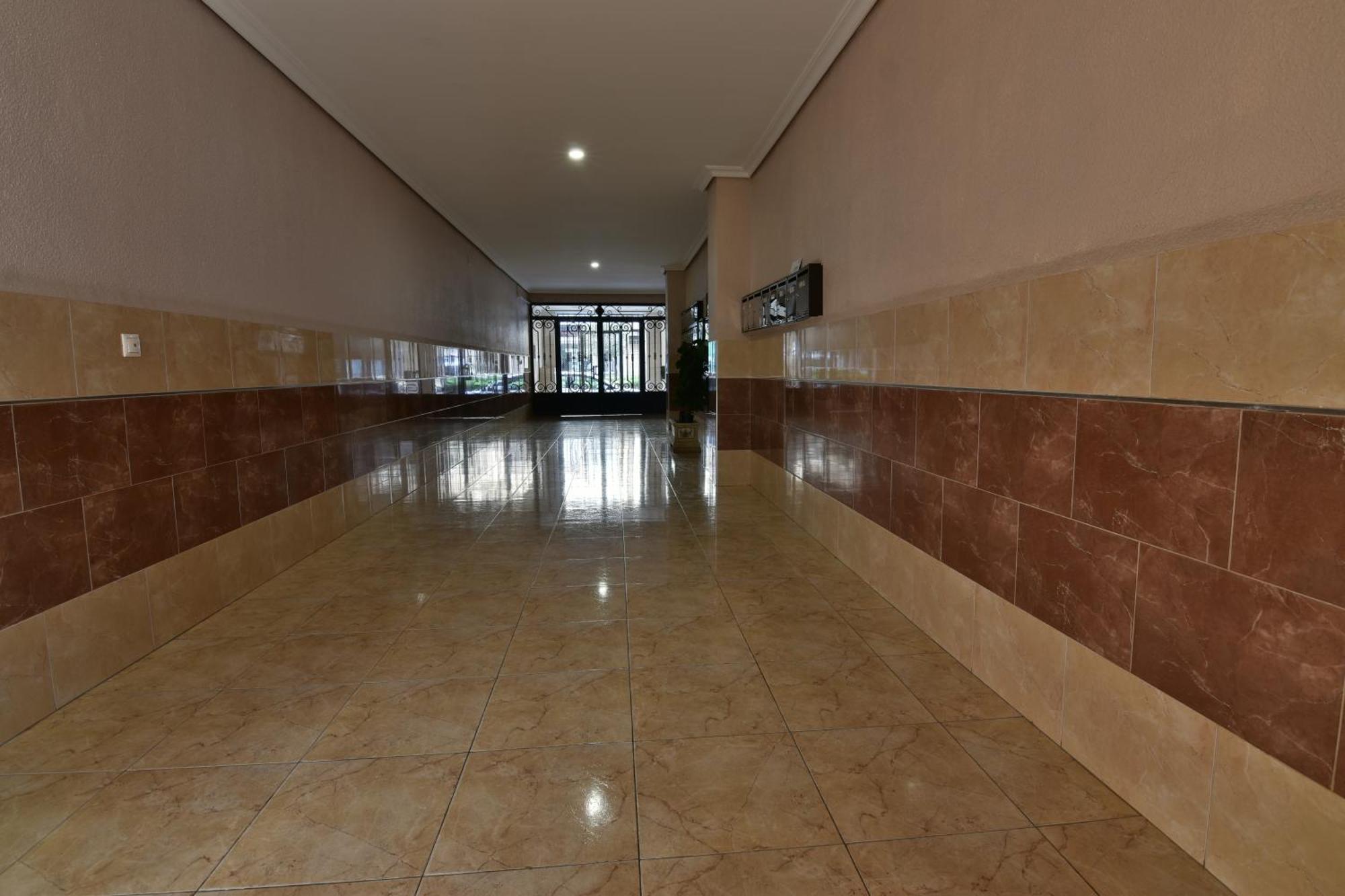 Apartamento Gregorio Торевьиа Экстерьер фото
