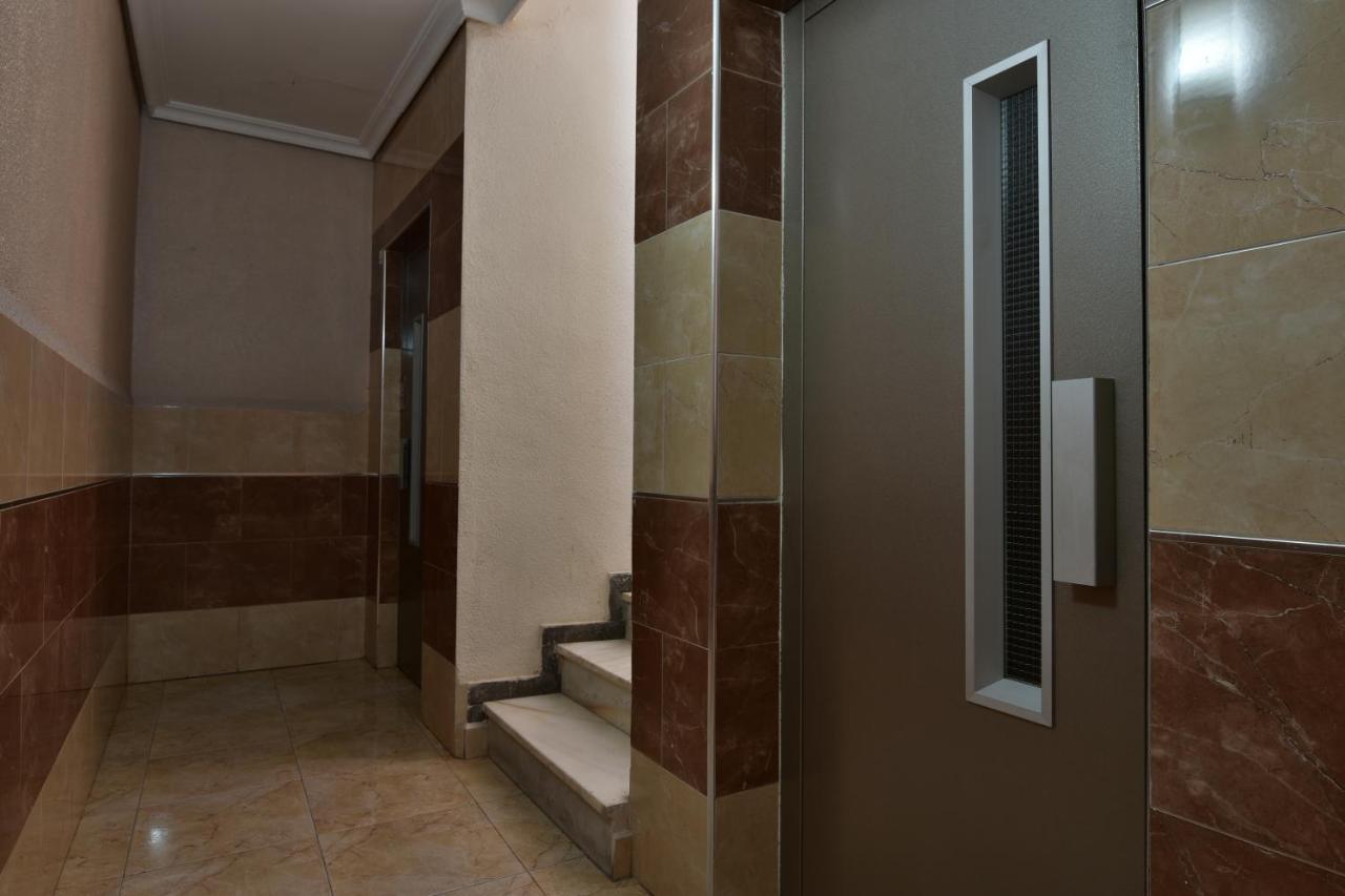 Apartamento Gregorio Торевьиа Экстерьер фото